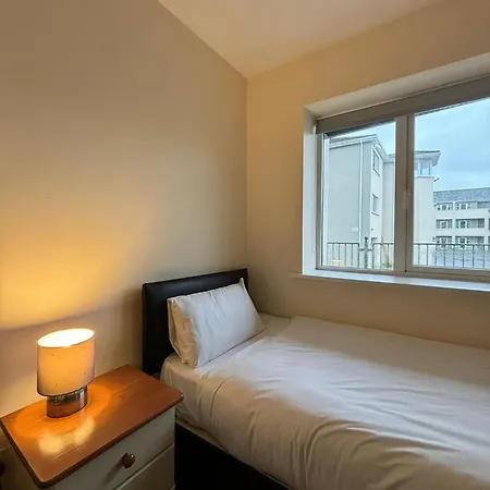 Five Bedroom *