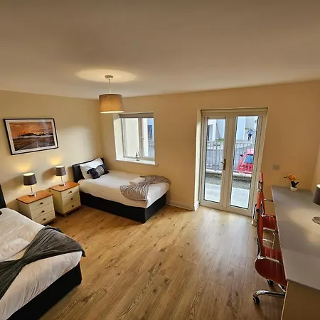 Five Bedroom * Athlone
