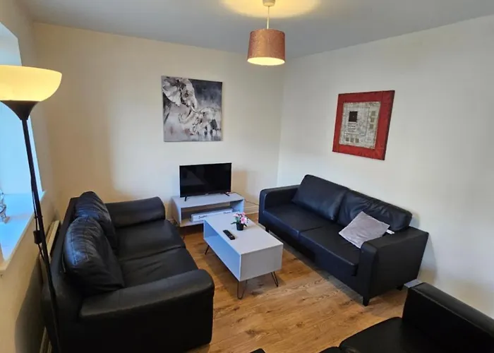 公寓 Five Bedroom *